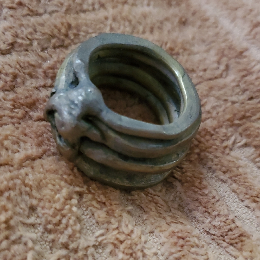 Custom Made Rustic Look Bronze Artisinal Ring - Picture 2 of 7